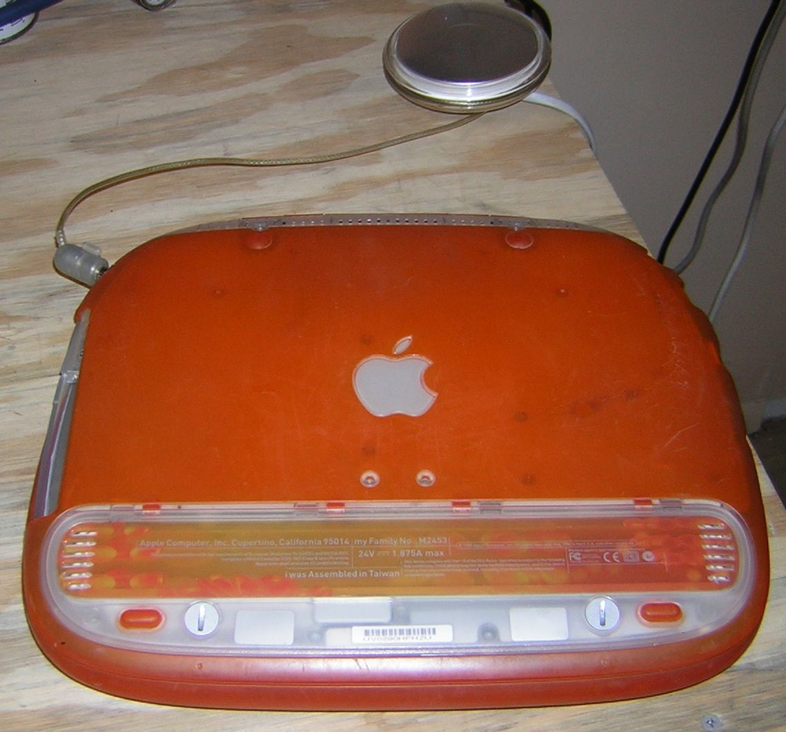 iBook G3 Tangerine Clamshell 300MHz | Applefritter